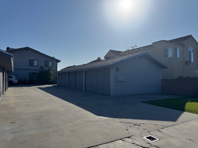 Foto del edificio - 5542 Orange Ave