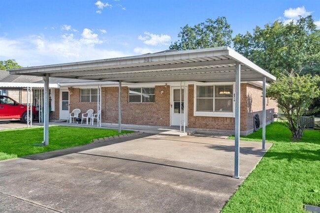 Foto del edificio - 6314 Olson Ln