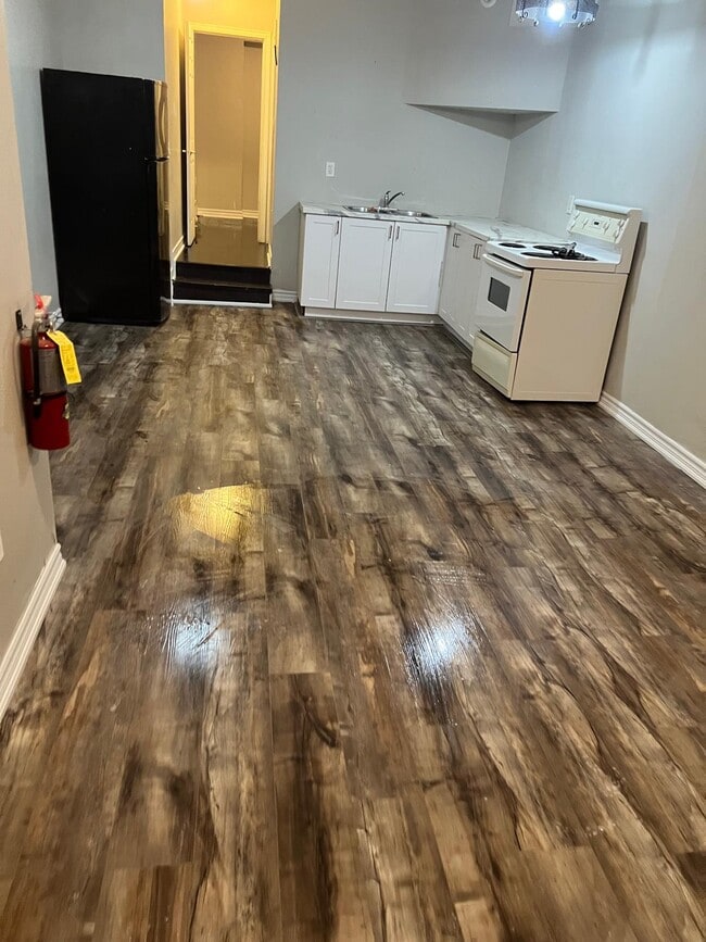 Building Photo - 78 Geneva St