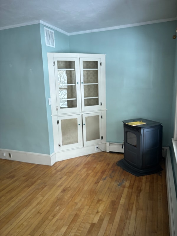 Building Photo - 34 Pleasantdale Ave