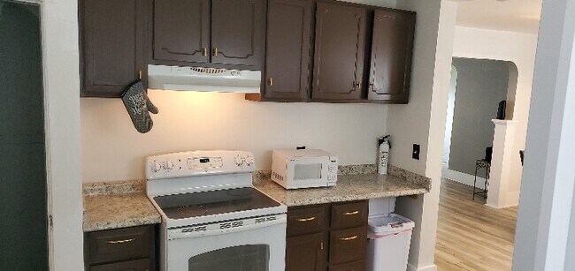 Foto del edificio - 803 N Gettysburg Ave