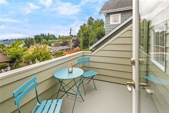Balcony off of owners suite - 4231 Williams Ave W