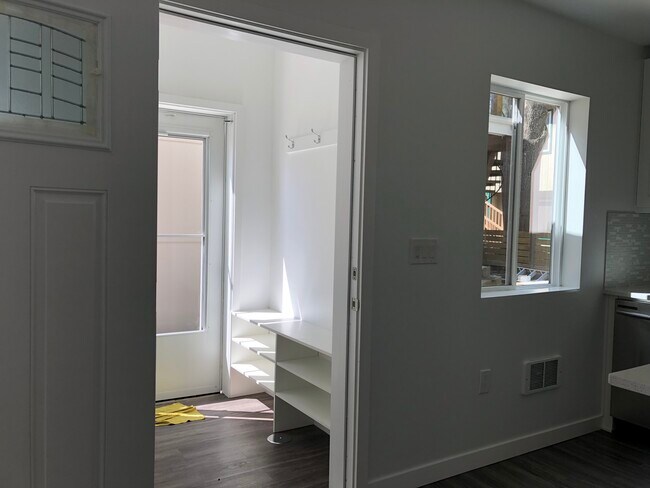 Foto del edificio - 9732 Wallingford Ave N
