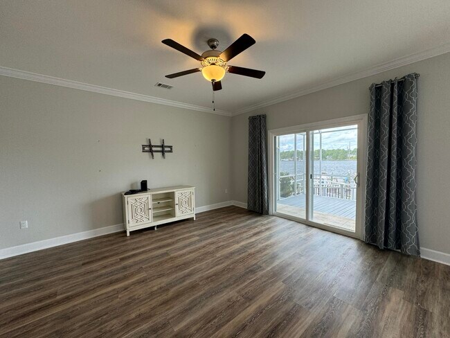 Building Photo - 5512 Ansley Dr