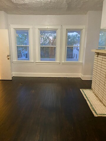 Foto del edificio - 12800 Soika Ave