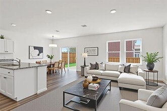 Building Photo - 5910 Sahara Dr