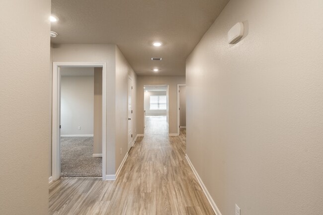 Building Photo - 2551 Arbordale Lp