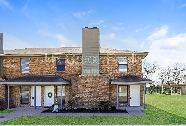 Photo - 5947 Shadydell Drive