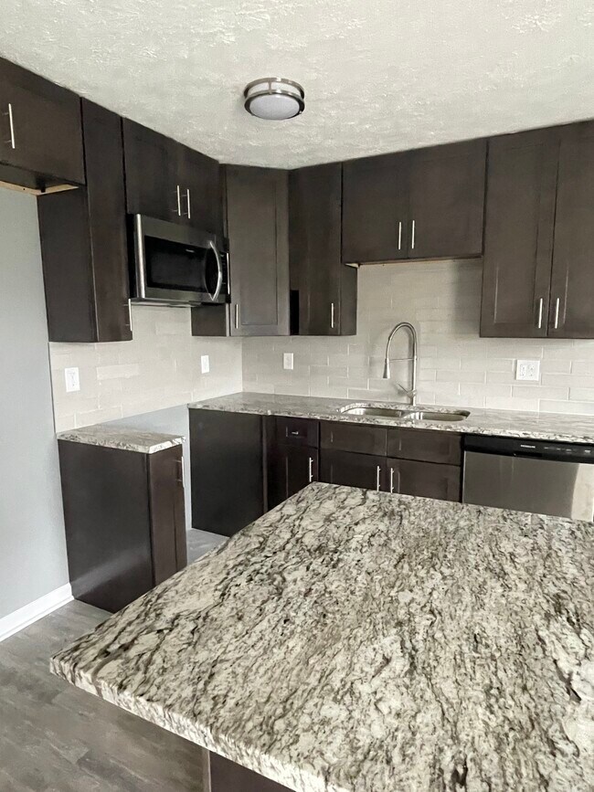 151 Treva Dr Unit 2, Mount Washington, KY 40047 Apartments in Mount