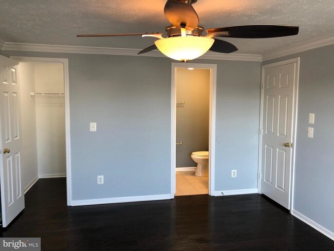 Foto del edificio - 17050 Capri Ln