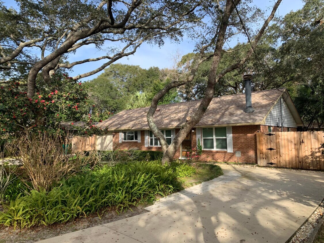 Foto principal - 538 Pocahontas Dr