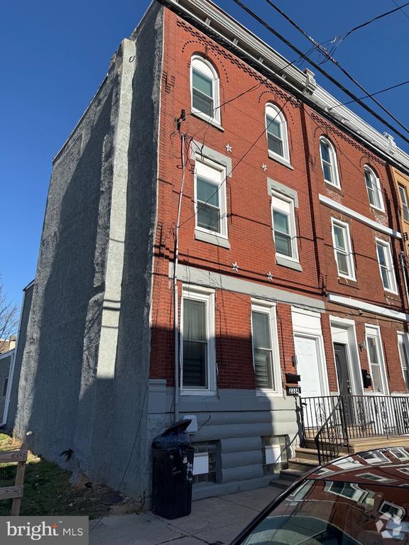 Building Photo - 2334 N 30th St