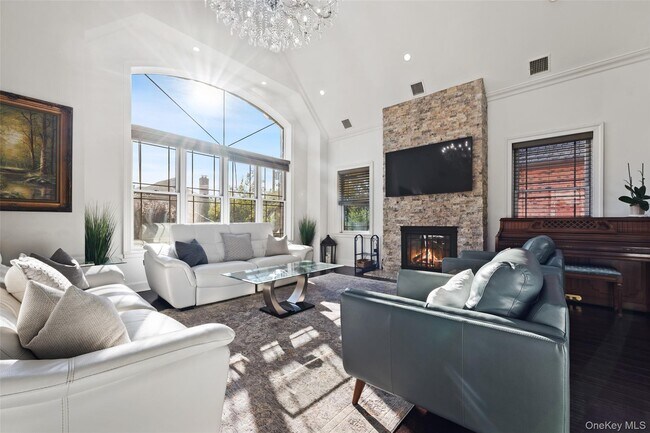 Foto del edificio - 2063 Narragansett Ave