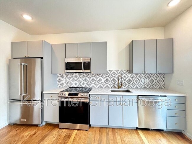 Building Photo - 3125 Riverwalk Parkway