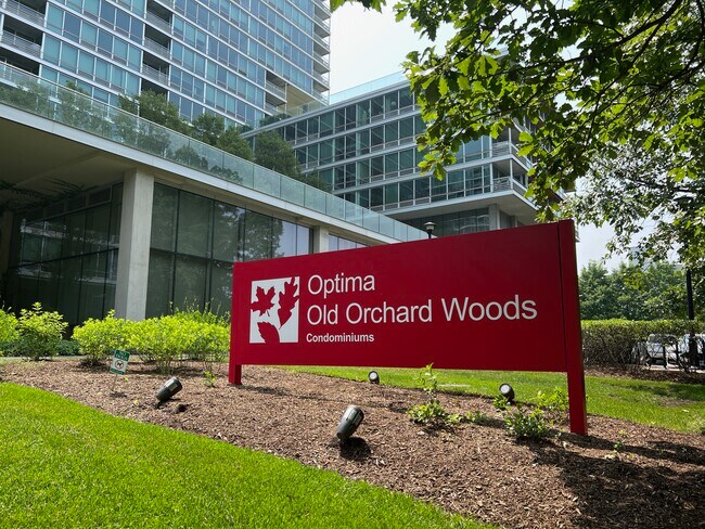 Foto del edificio - 9715 Woods Dr