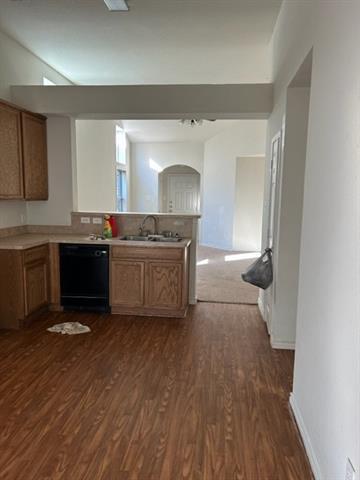 Foto del edificio - 8842 Stewart St