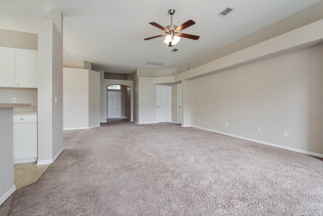 Foto del edificio - 13731 Ogakor Dr