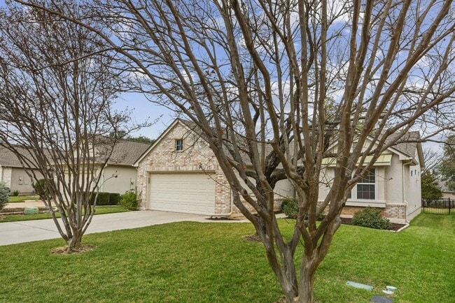 Building Photo - 121 Coreopsis Way