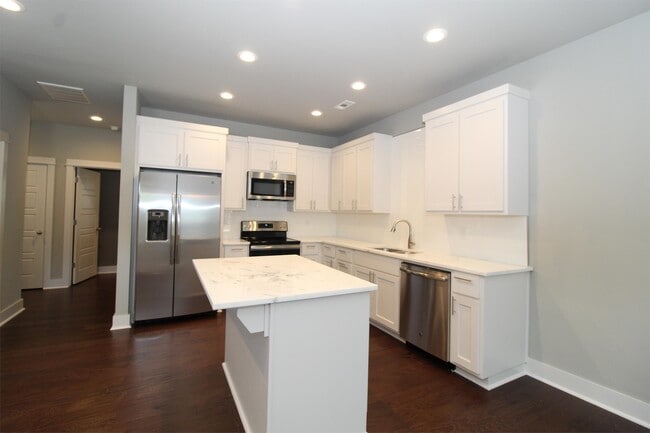 Photo - 2055 S Florida Way House