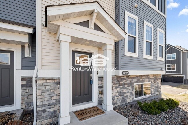 Building Photo - 13685 Marsh View Blvd