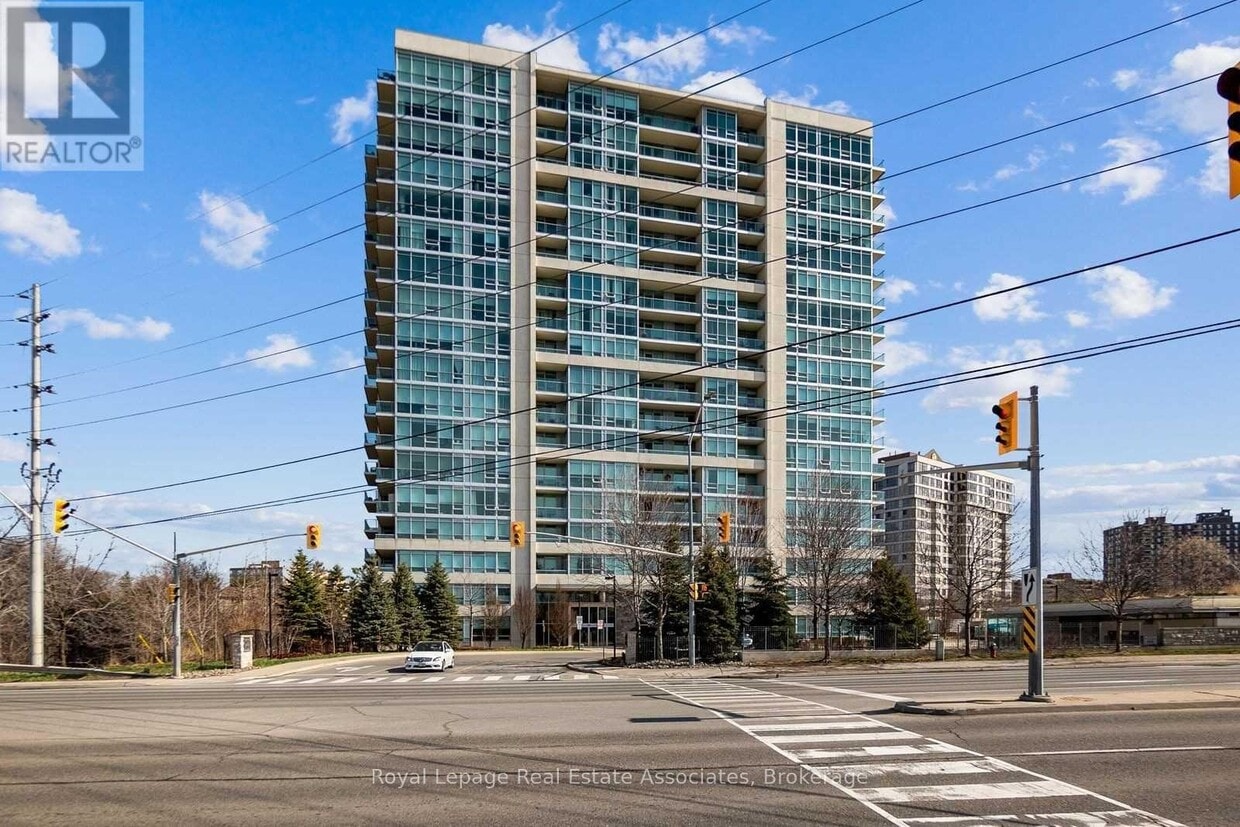 Photo principale - 1055-1055 Southdown Rd