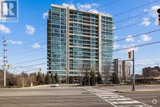 Building Photo - 1055-1055 Southdown Rd