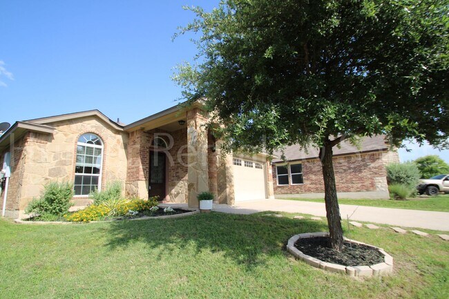 Foto del edificio - Yowell Ranch