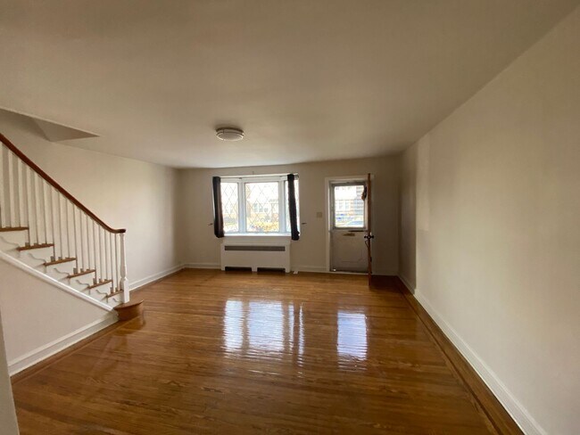 Building Photo - 6227 Erdrick St.