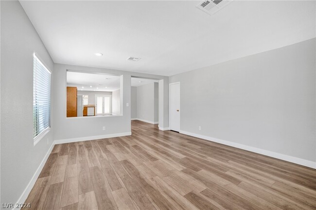 Building Photo - 268 Spring Palms St
