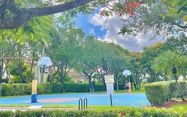 Foto del edificio - 16972 SW 33rd Ct