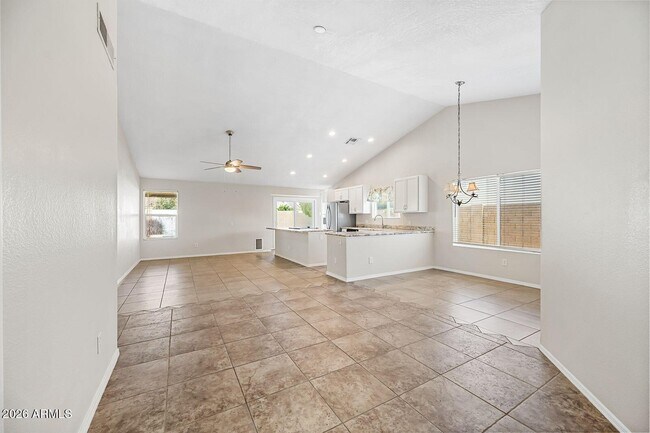 Foto del edificio - 14649 N 44th St