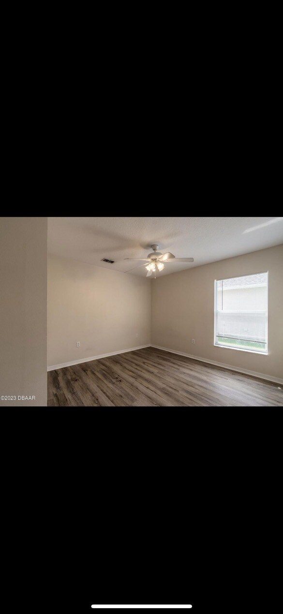 Building Photo - 271 Dahoon Holly Dr