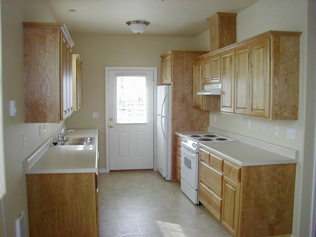 Building Photo - 5276 SW Technology Loop