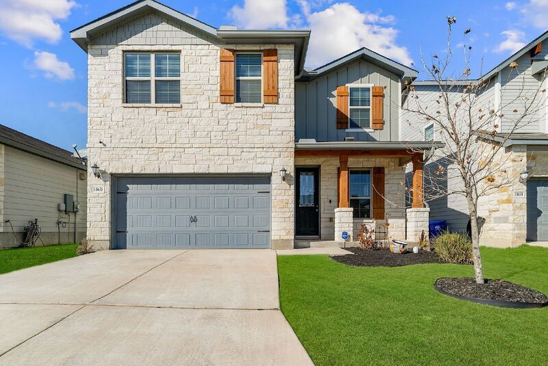 Foto principal - 11635 Bakersfield Pass