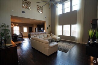 Building Photo - 3221 Pearlman Dr