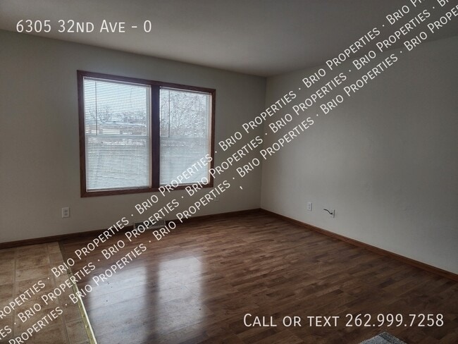 Building Photo - 6305 32nd Ave