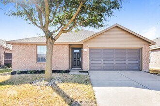 Building Photo - 1157 Boxwood Dr