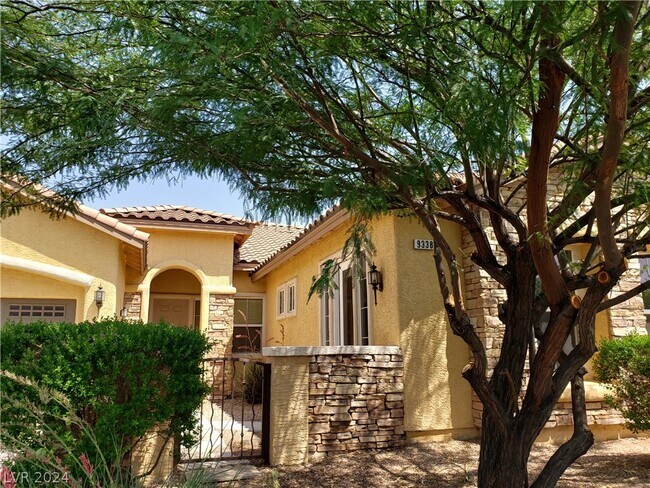 Building Photo - 9338 Wilderness Glen Ave