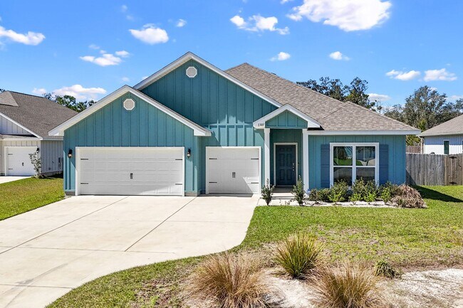 Building Photo - DON'T MISS OUT!