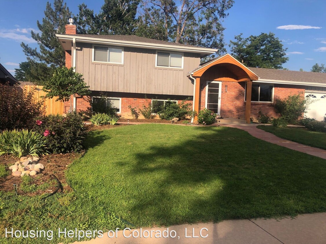 Primary Photo - 4 br, 2 bath House - 140 Iroquois Drive