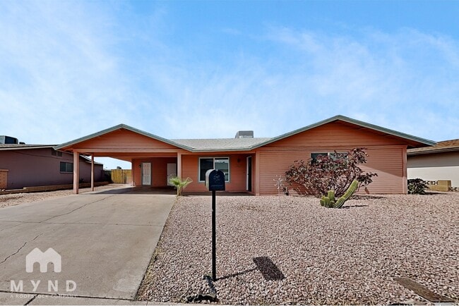 Building Photo - 3602 W Beryl Ave