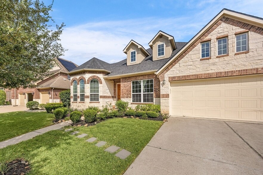 Photo - 25819 Oakwood Knoll Dr Unit