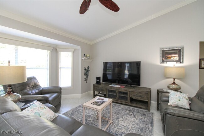 Foto del edificio - 333 Wentworth Ct