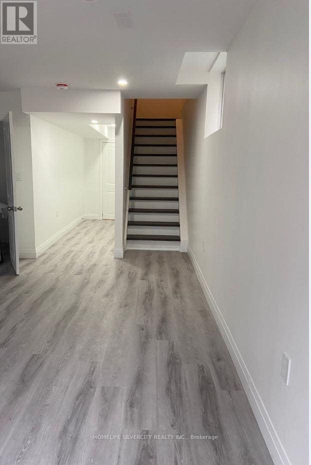 Photo du bâtiment - 194 Eaglecrest St