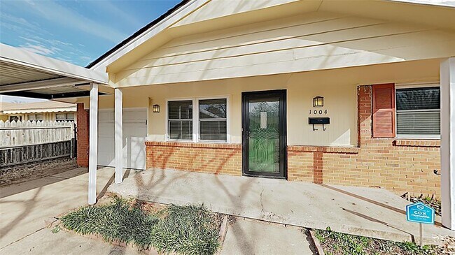 Foto del edificio - 1004 Moraine Ave
