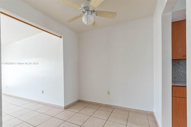 Building Photo - 934 Meridian Ave