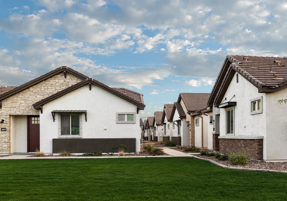 Village at Olive Marketplace Houses for Rent Glendale, AZ