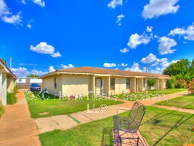 Photo - 7123 NW 16th St House