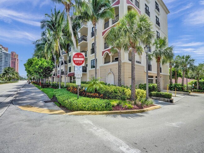 Foto del edificio - 2509 N Ocean Blvd