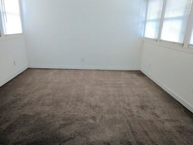 Foto del edificio - 2517 19th Ave W